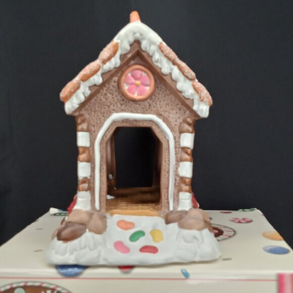 Vintage Christmas Figurine & Box Sugar N Spice Candy Covered Bridge Lemax 2000s - Picture 6 of 12